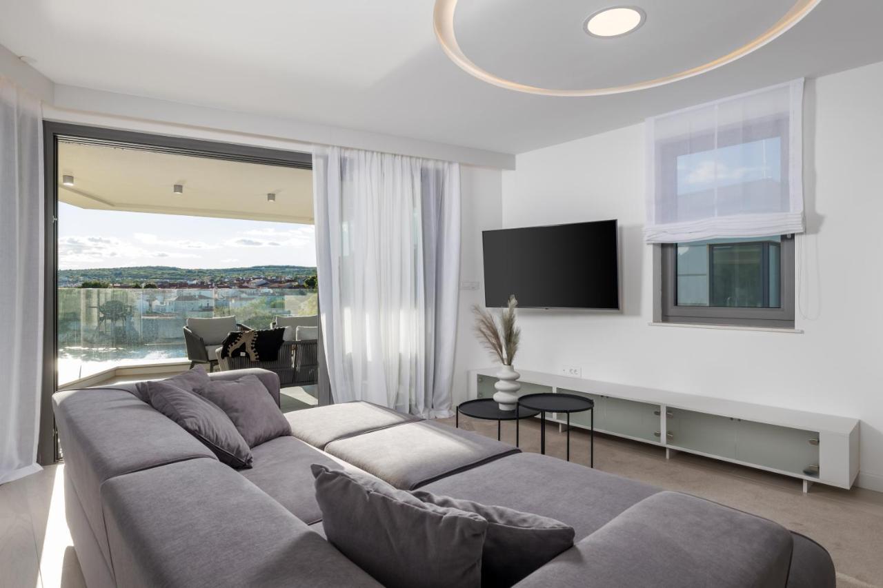 Hadrie Luxury Resort And Villas Krk Krk Town Esterno foto